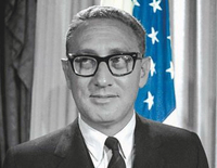 Pino Arlacchi:  „Kissingerův efekt“: jak USA spáchaly sebevraždu Evropy