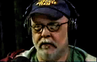 Kurt Nimmo: Média, řízená khaki mozky